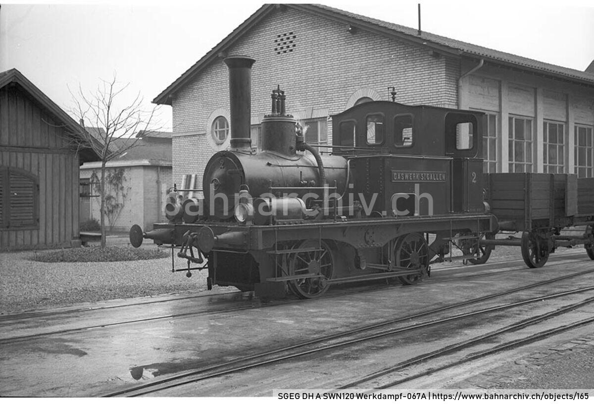 SGEG DH A SWN120 Werkdampf-067A: Werklok 2 (SLM 686/1891) des Gaswerks der Stadt St. Gallen mit Werkwagen in Goldach